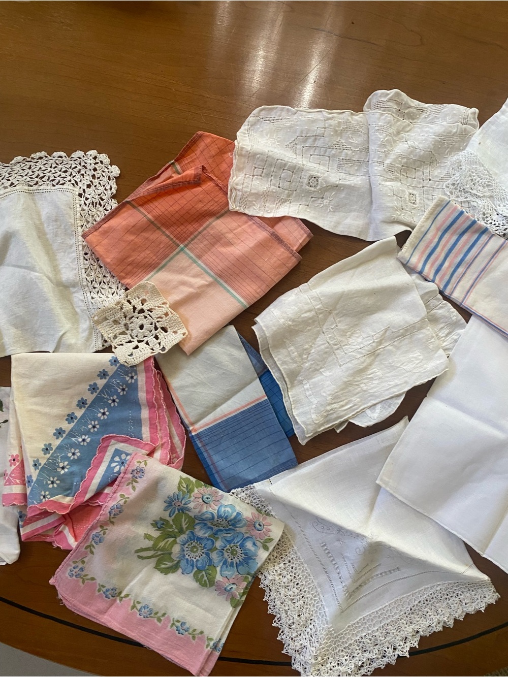 Mixed Vintage Handkerchiefs and Doilies - White, Pink, Blue